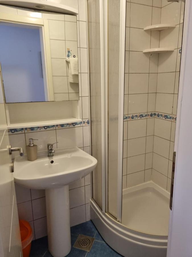 Apartments Casia 巴斯卡 外观 照片